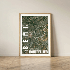 AFSRU0009-2026_Mockup Cadre Bois Affiche carte semi-marathon Montpellier